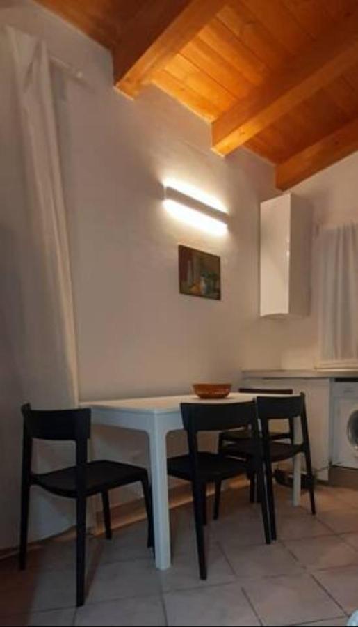 Apartamento Sestiere Dorsoduro, A Due Passi Da Zattere Venecia Exterior foto